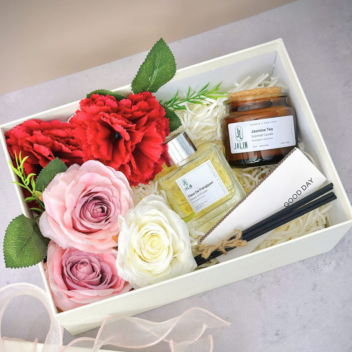 set-qua-tang-lo-tan-huong-nen-thom