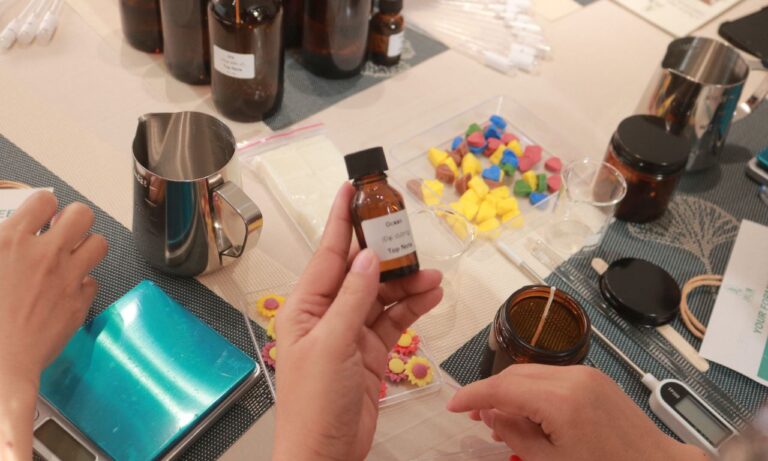 workshop-nen-thom-de-ban-tu-do-trai-nghiem