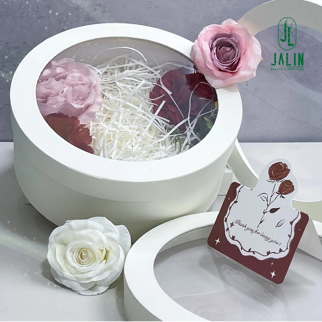 Hộp quà tặng cao cấp tròn | Nắp mặt kiếng | Bìa cứng 3 lớp | Bồi giấy mĩ thuật - Image 4